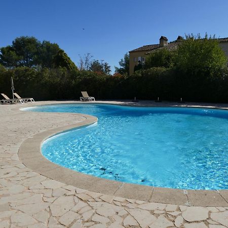 Appartement Clim & Piscine Sur Golf Pont Royal Eksteriør billede
