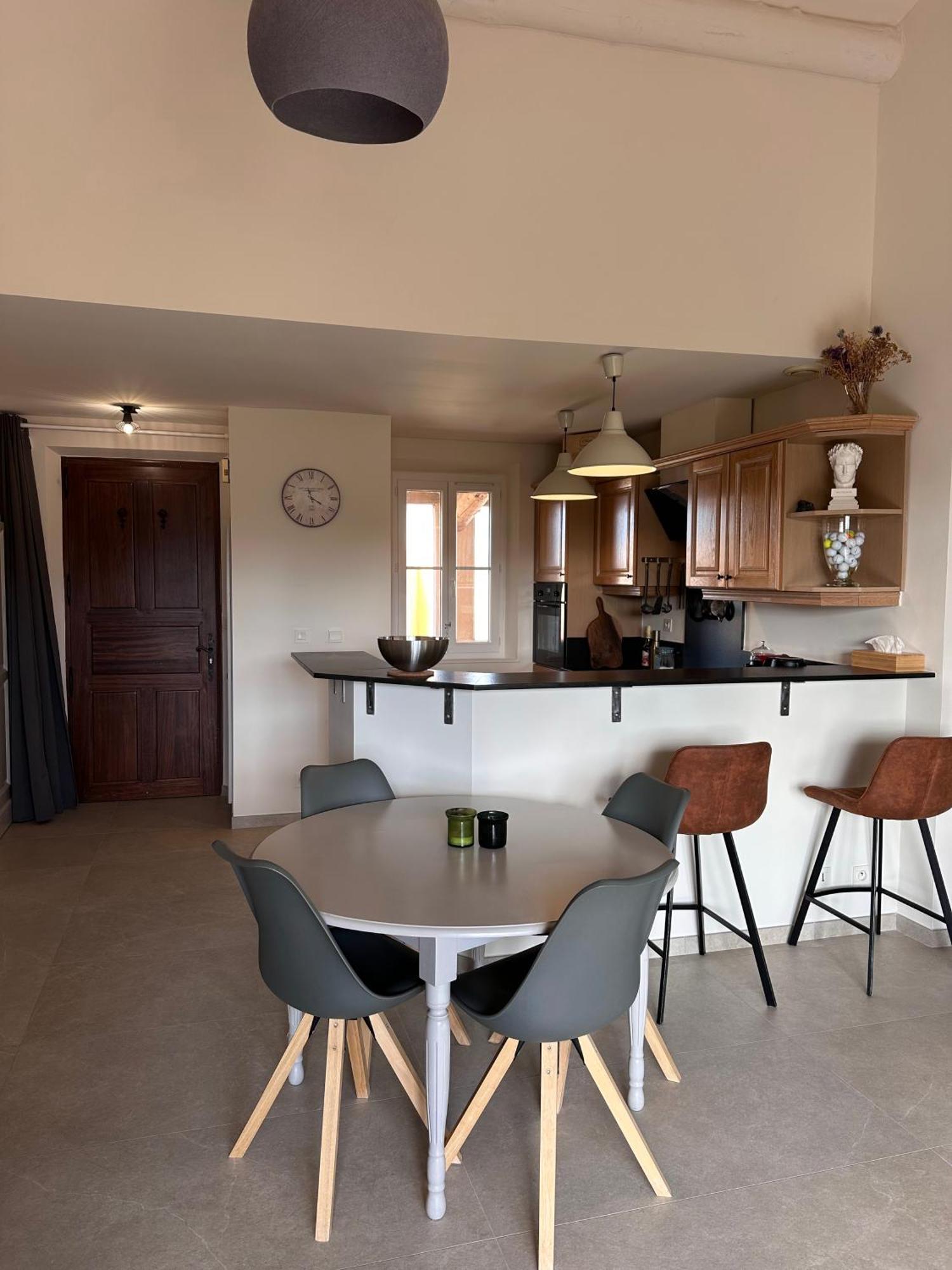 Appartement Clim & Piscine Sur Golf Pont Royal Eksteriør billede